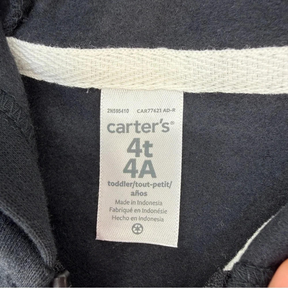🧥 Carter’s Toddler Boys Zip-Up Hoodie – Black & Gray‎